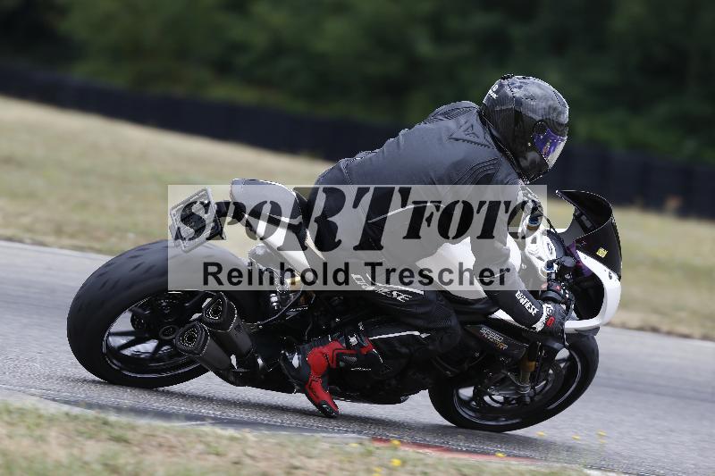 Archiv-2025/32 07.07.2025 Plüss Moto Sport ADR/Einsteiger/backside